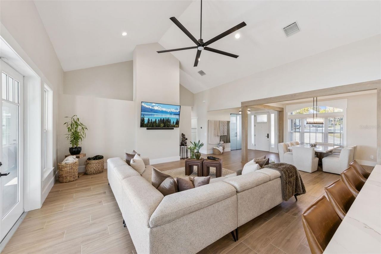 9126 Lake Coventry Court, Gotha, FL 34734 Photo