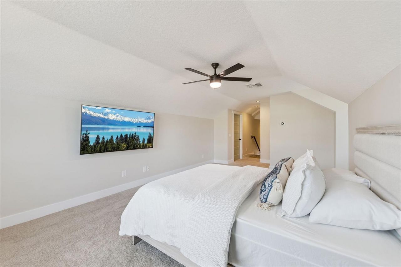 9126 Lake Coventry Court, Gotha, FL 34734 Photo