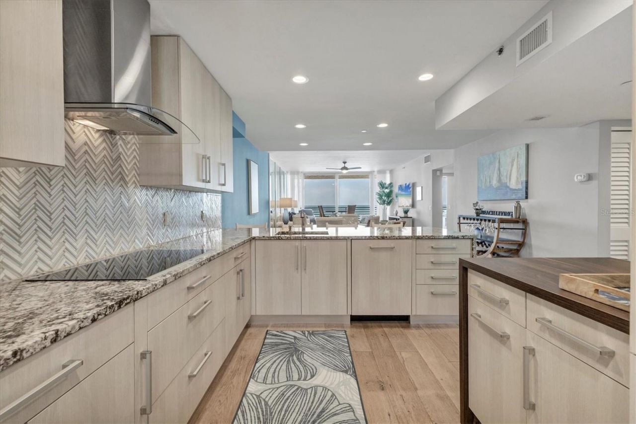 1145 Gulf Of Mexico Dr, Unit 603, Longboat Key, FL 34228 Photo