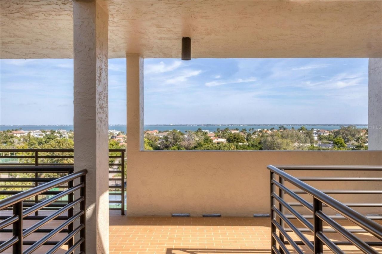 1145 Gulf Of Mexico Dr, Unit 603, Longboat Key, FL 34228 Photo