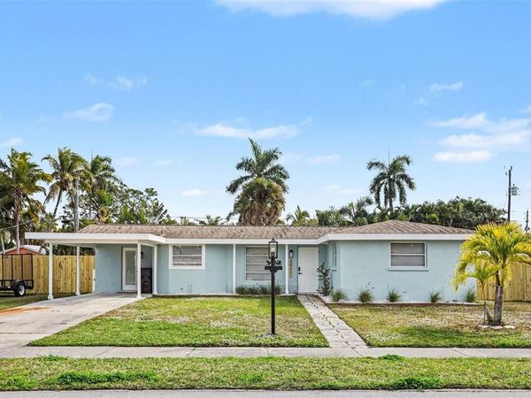 3911 118TH STREET W, BRADENTON, FL 34210