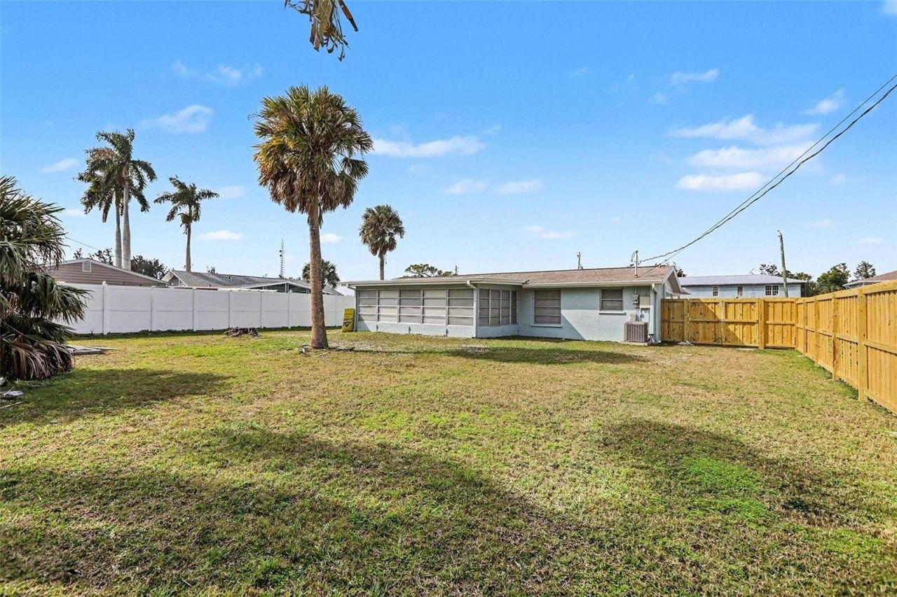 3911 118th Street W, Bradenton, FL 34210 Photo