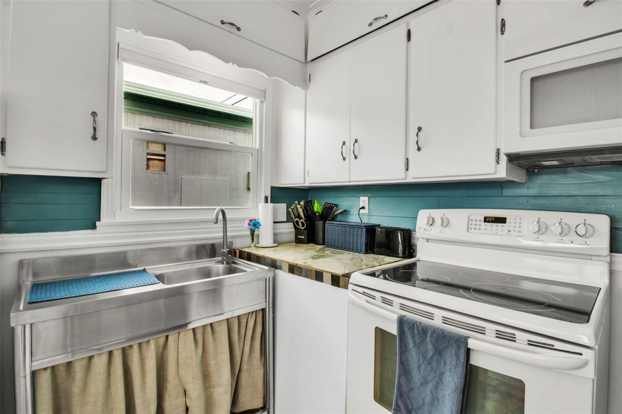 10315 Cortez Road W, Unit 12-3, Bradenton, FL 34210 Photo