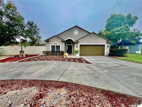 9118 WHISPERING WILLOW WAY, TAMPA, FL 33614