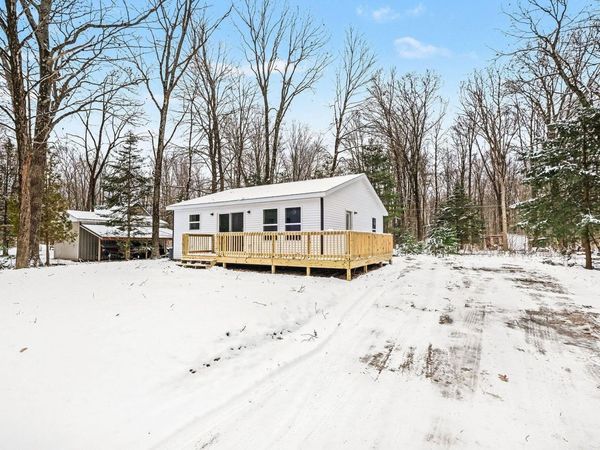 7788 E 36th Street, Newaygo, MI 49337