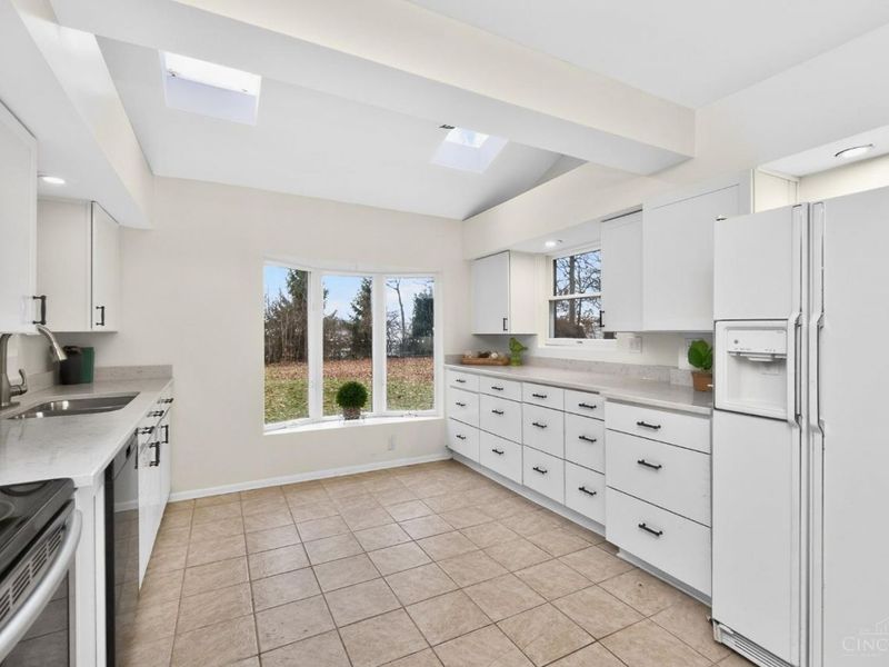 3724 Yellowstone Drive, Colerain Township, OH 45251 Photo 10