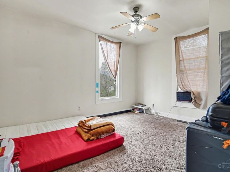 760 Straight Street, Cincinnati, OH 45214 Photo 14
