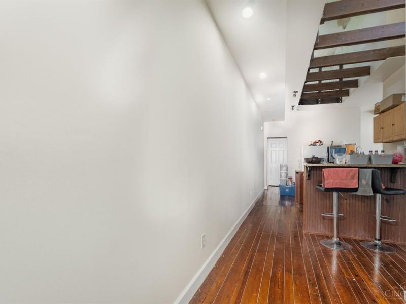 760 Straight Street, Cincinnati, OH 45214 Photo 7