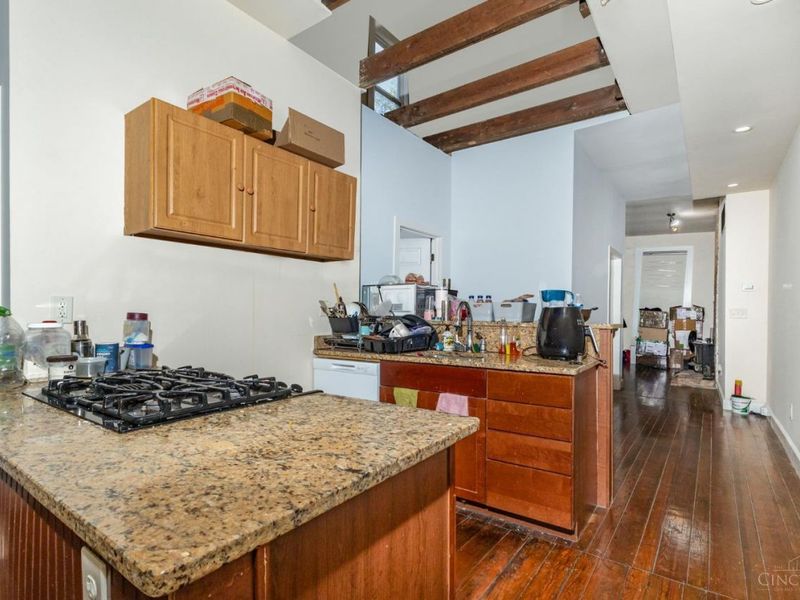 760 Straight Street, Cincinnati, OH 45214 Photo 8