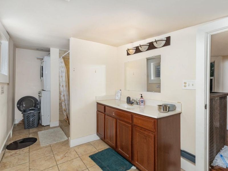 760 Straight Street, Cincinnati, OH 45214 Photo 9