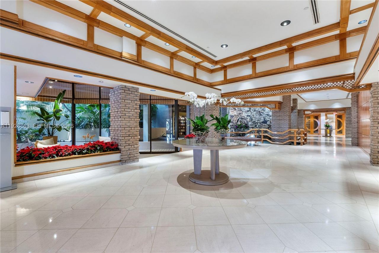 2 Grove Isle Dr, Unit B1110, Miami, FL 33133 Photo