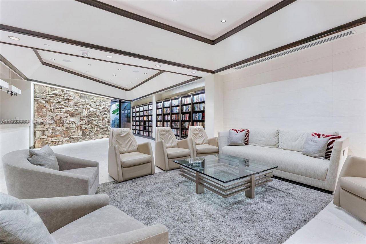 2 Grove Isle Dr, Unit B1110, Miami, FL 33133 Photo