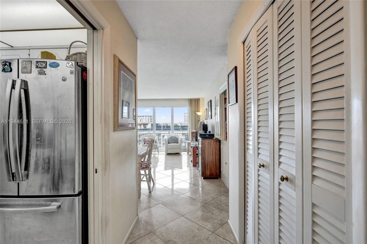 133 N Pompano Beach Blvd, Unit 704, Pompano Beach, FL 33062 Photo