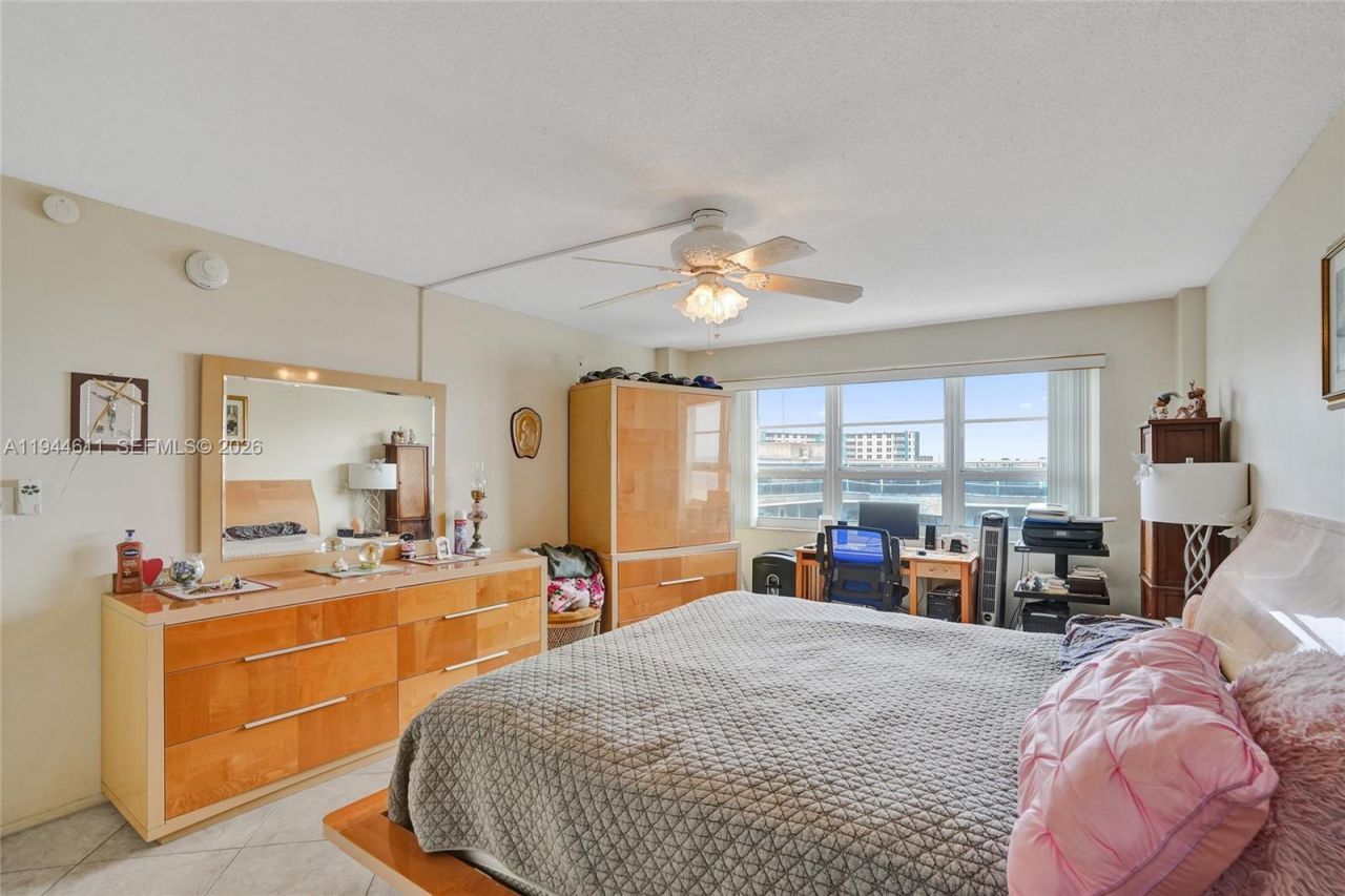 133 N Pompano Beach Blvd, Unit 704, Pompano Beach, FL 33062 Photo