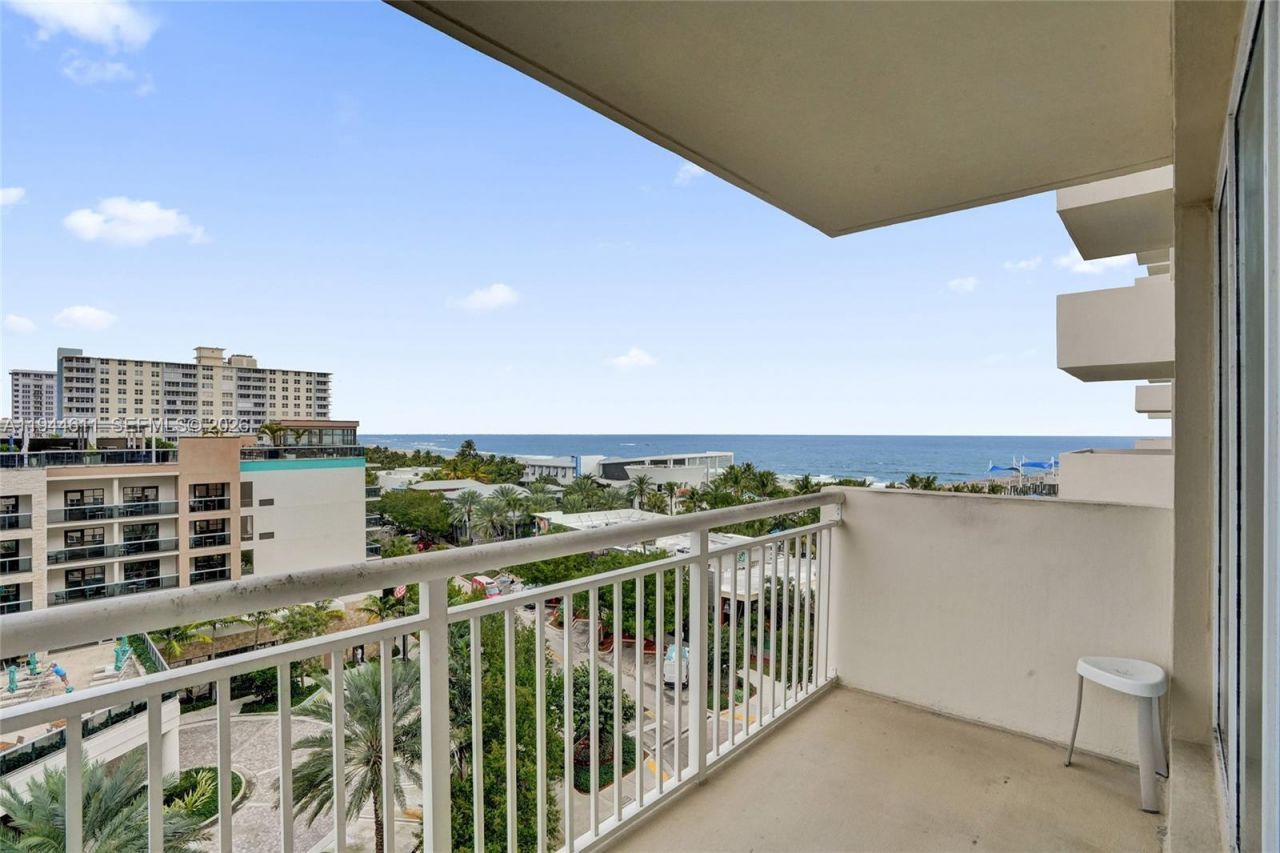 133 N Pompano Beach Blvd, Unit 704, Pompano Beach, FL 33062 Photo