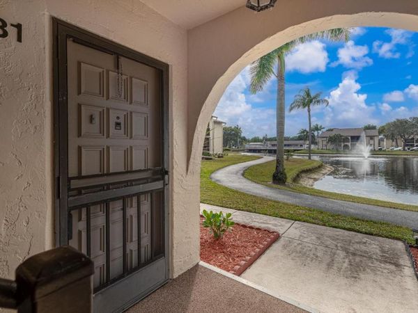 128 Lake Pine Circle, Unit B-1, Greenacres, FL 33463