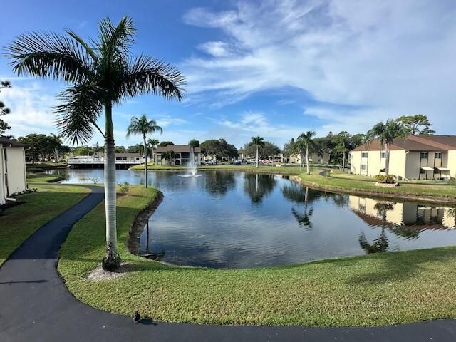 128 Lake Pine Circle, Unit B-1, Greenacres, FL 33463 Photo