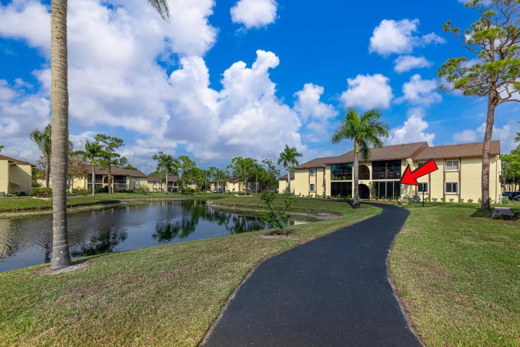 128 Lake Pine Circle, Unit B-1, Greenacres, FL 33463 Photo