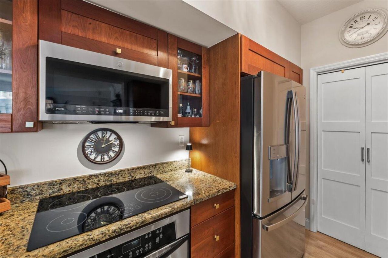 815 NW Flagler Avenue, Unit 201, Stuart, FL 34994 Photo