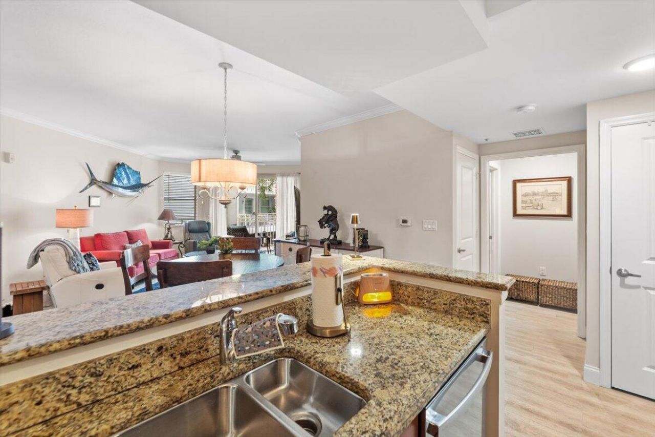 815 NW Flagler Avenue, Unit 201, Stuart, FL 34994 Photo