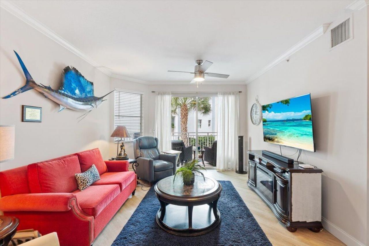 815 NW Flagler Avenue, Unit 201, Stuart, FL 34994 Photo