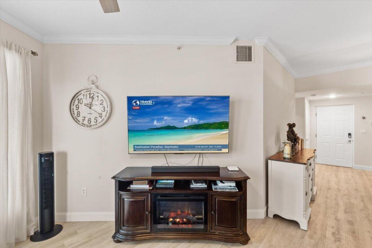 815 NW Flagler Avenue, Unit 201, Stuart, FL 34994 Photo