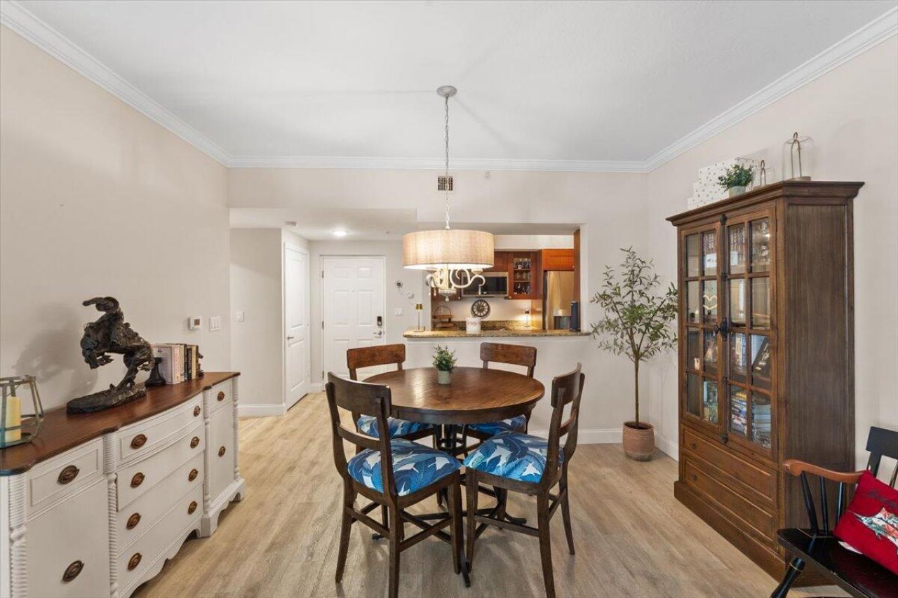 815 NW Flagler Avenue, Unit 201, Stuart, FL 34994 Photo