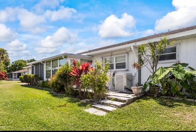 1238 S Lakes End Drive, Unit B, Fort Pierce, FL 34982 Photo