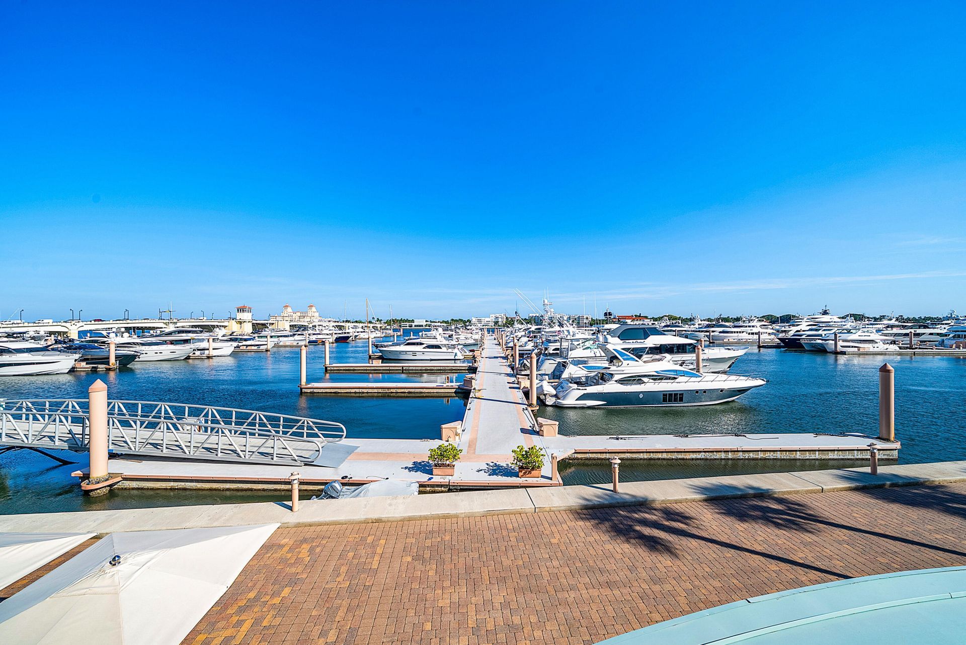 400 N Flagler Drive, Unit 903, West Palm Beach, FL 33401 Photo