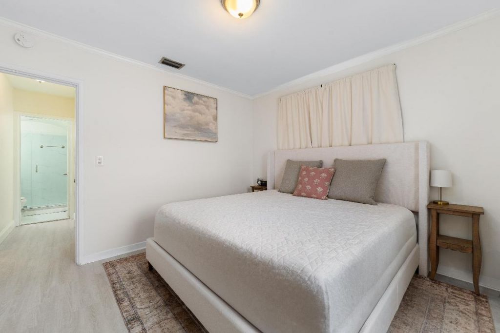 719 Valley Forge Road, West Palm Beach, FL 33405 Photo