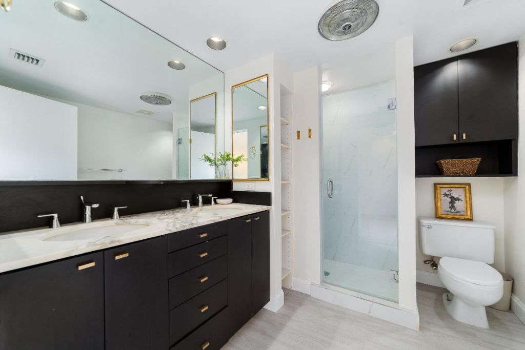 719 Valley Forge Road, West Palm Beach, FL 33405 Photo