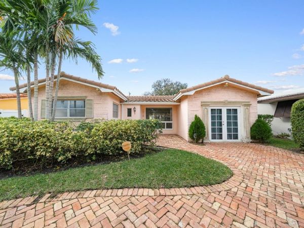 1918 N 39th Ave, Hollywood, FL 33021