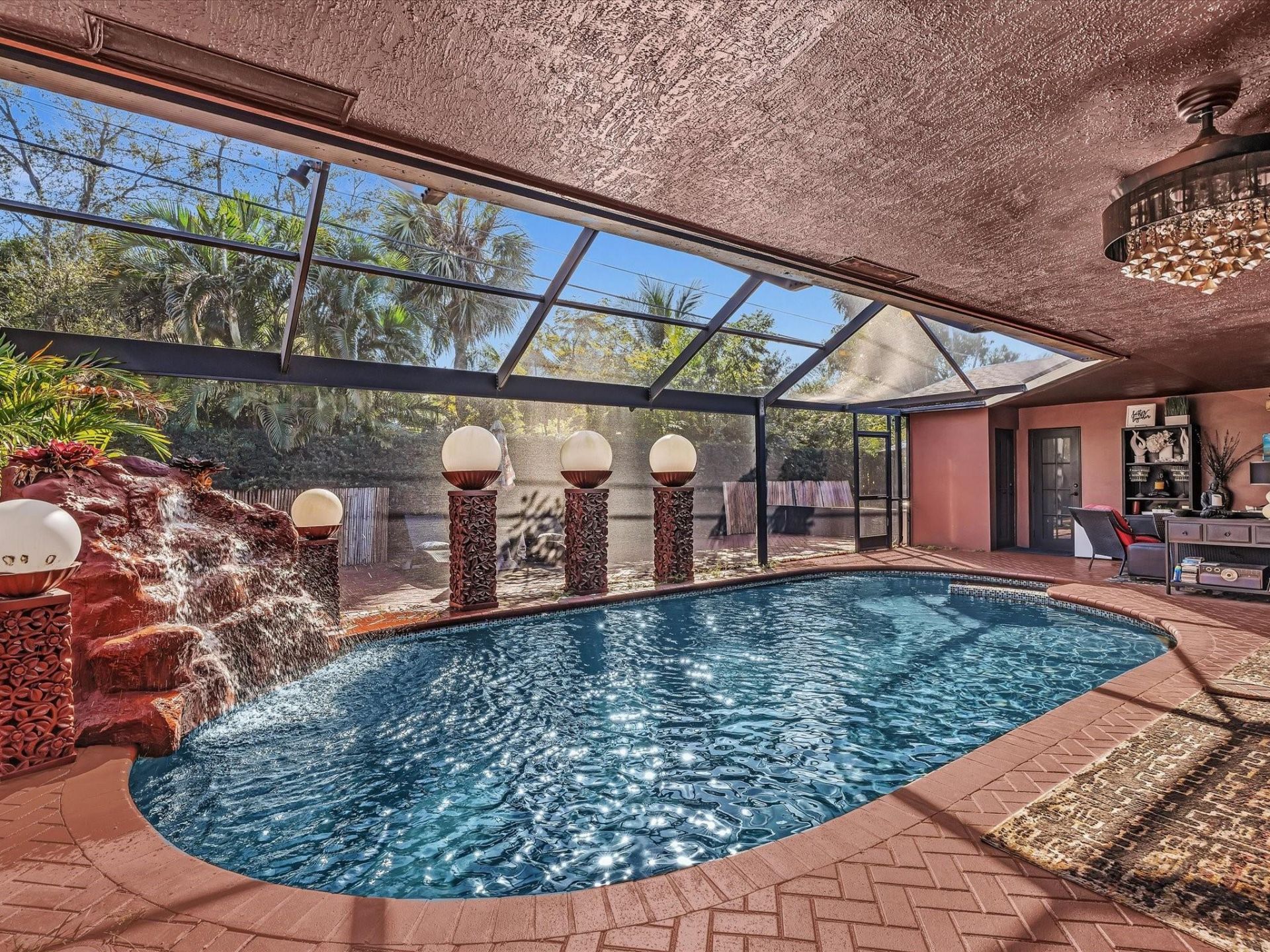 2116 NE 62nd Street, Fort Lauderdale, FL 33308 Photo