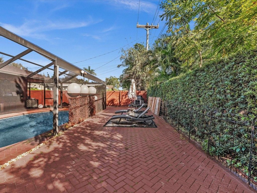 2116 NE 62nd Street, Fort Lauderdale, FL 33308 Photo