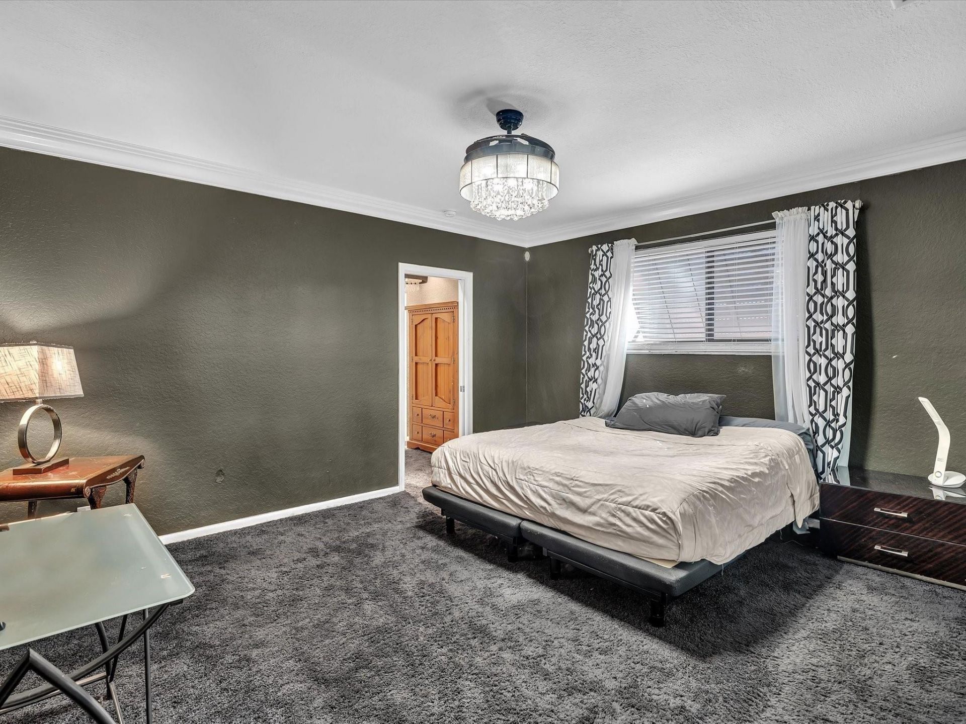 2116 NE 62nd Street, Fort Lauderdale, FL 33308 Photo