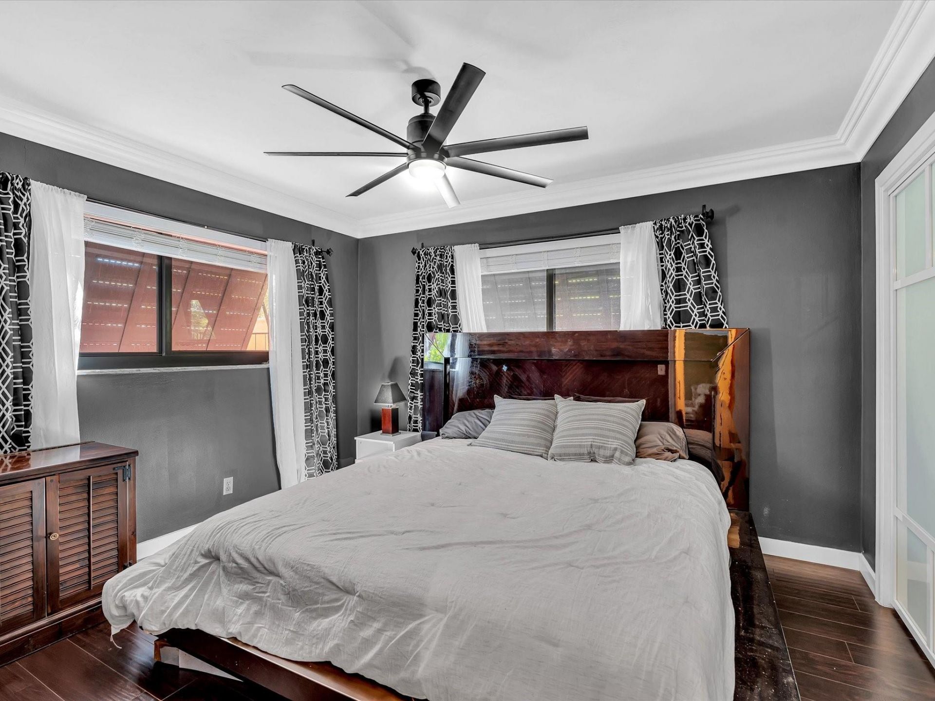 2116 NE 62nd Street, Fort Lauderdale, FL 33308 Photo