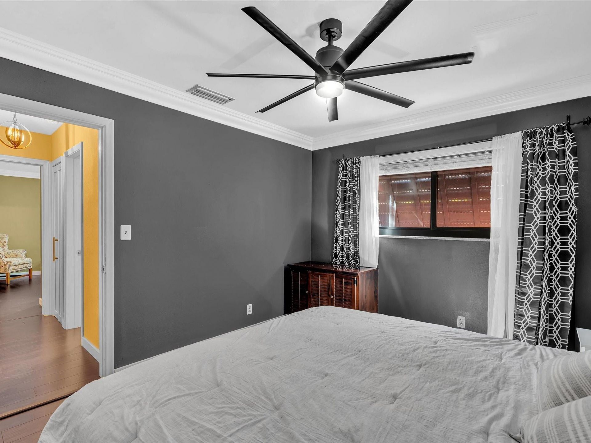 2116 NE 62nd Street, Fort Lauderdale, FL 33308 Photo