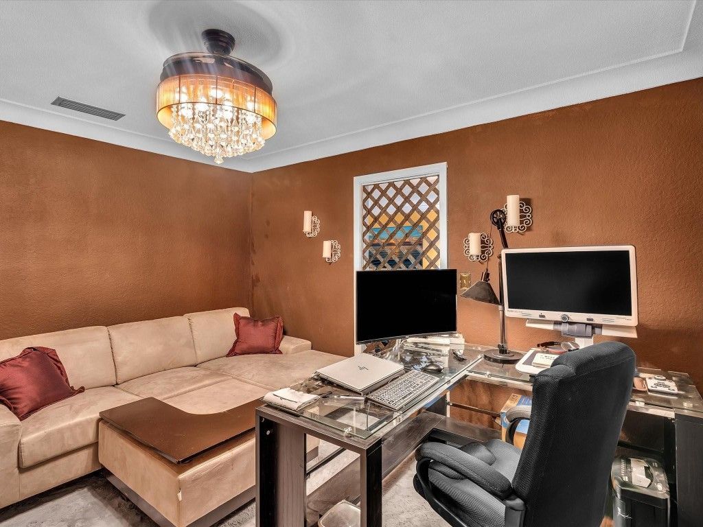 2116 NE 62nd Street, Fort Lauderdale, FL 33308 Photo