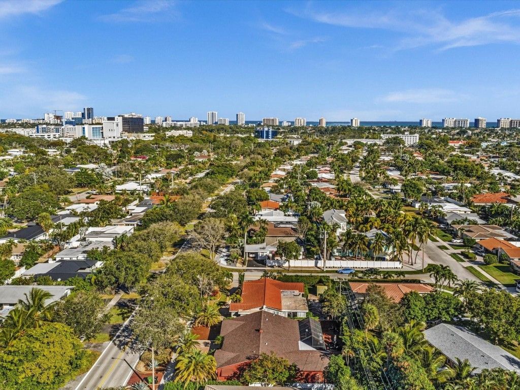 2116 NE 62nd Street, Fort Lauderdale, FL 33308 Photo