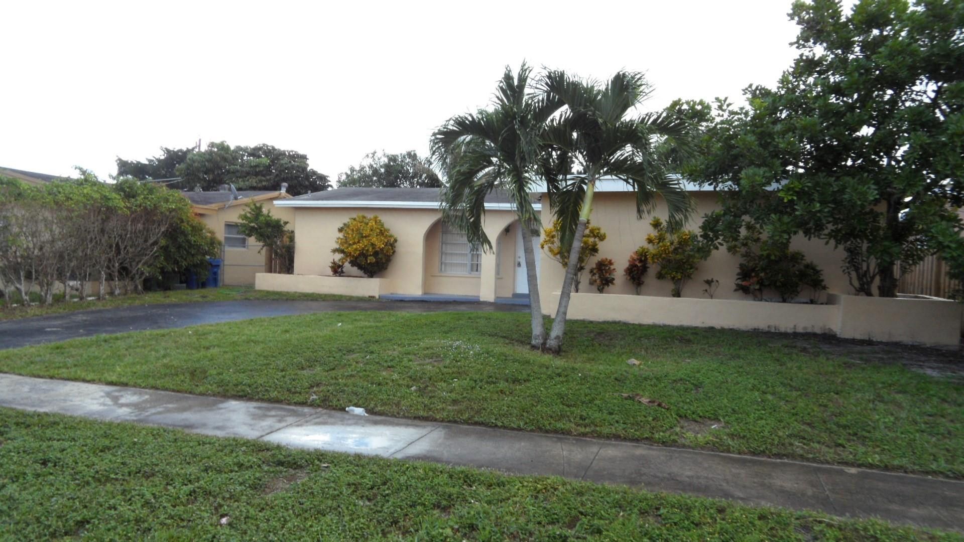9100 NW 26th Place, Sunrise, FL 33322 Photo