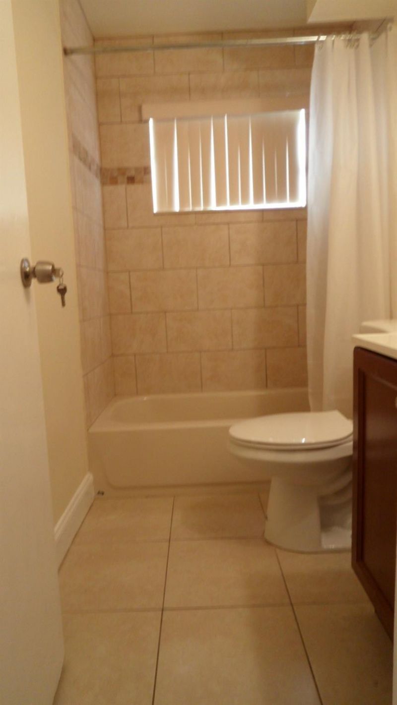 9100 NW 26th Place, Sunrise, FL 33322 Photo