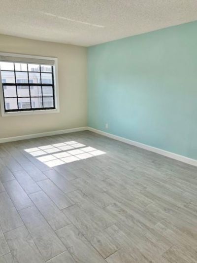 130 Cypress Club Drive, Unit 323, Pompano Beach, FL 33060 Photo