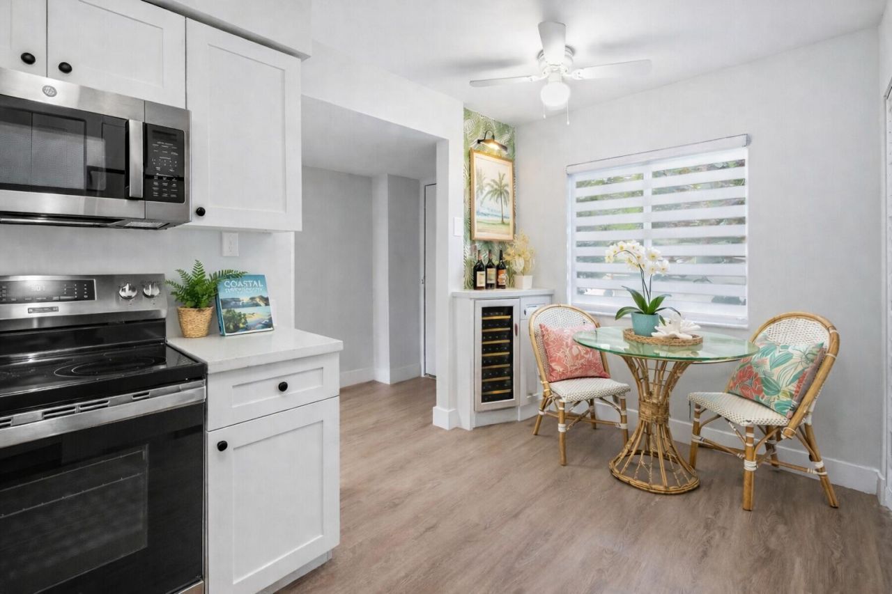 2214 S Cypress Bend Drive, Unit 106, Pompano Beach, FL 33069 Photo