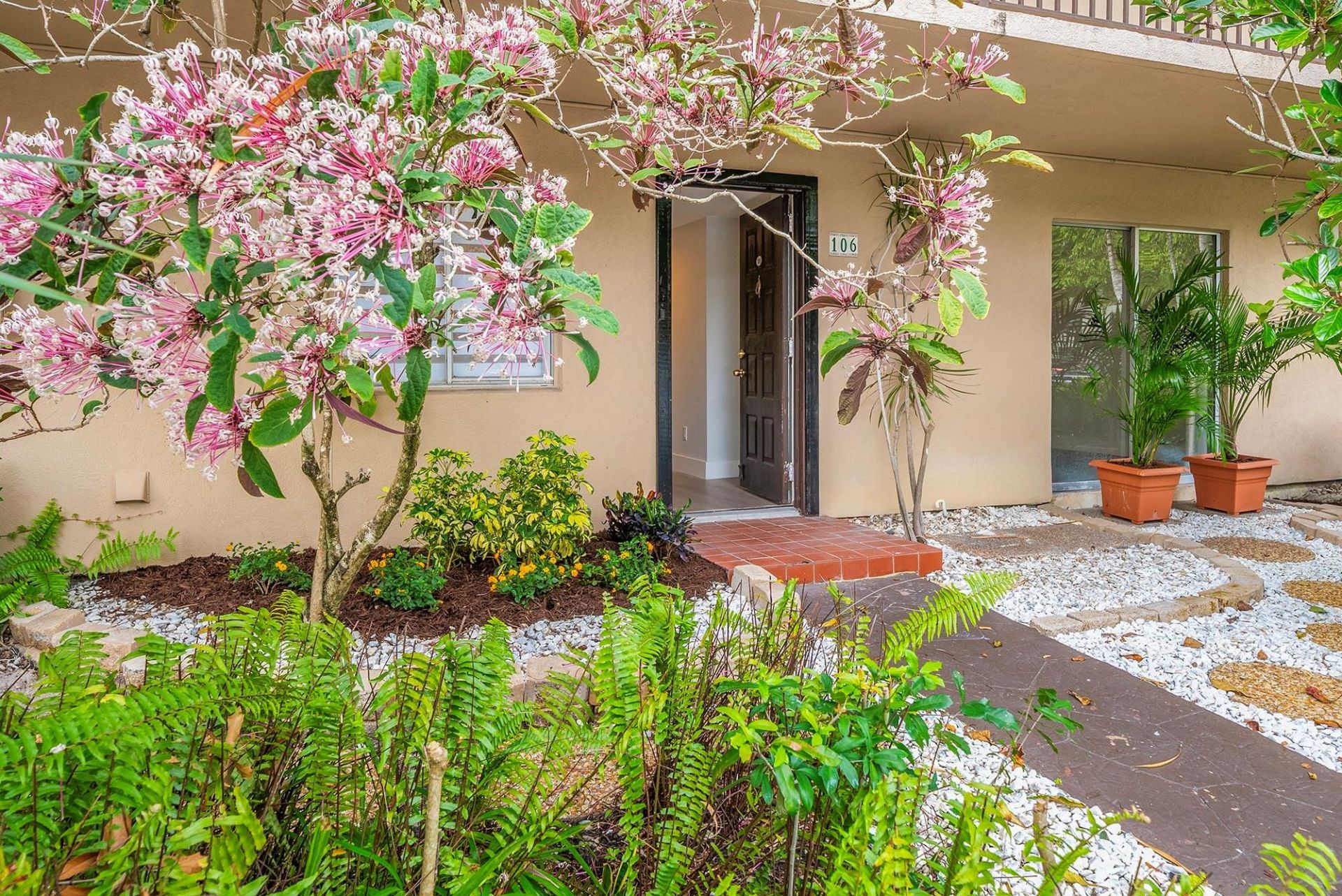 2214 S Cypress Bend Drive, Unit 106, Pompano Beach, FL 33069 Photo