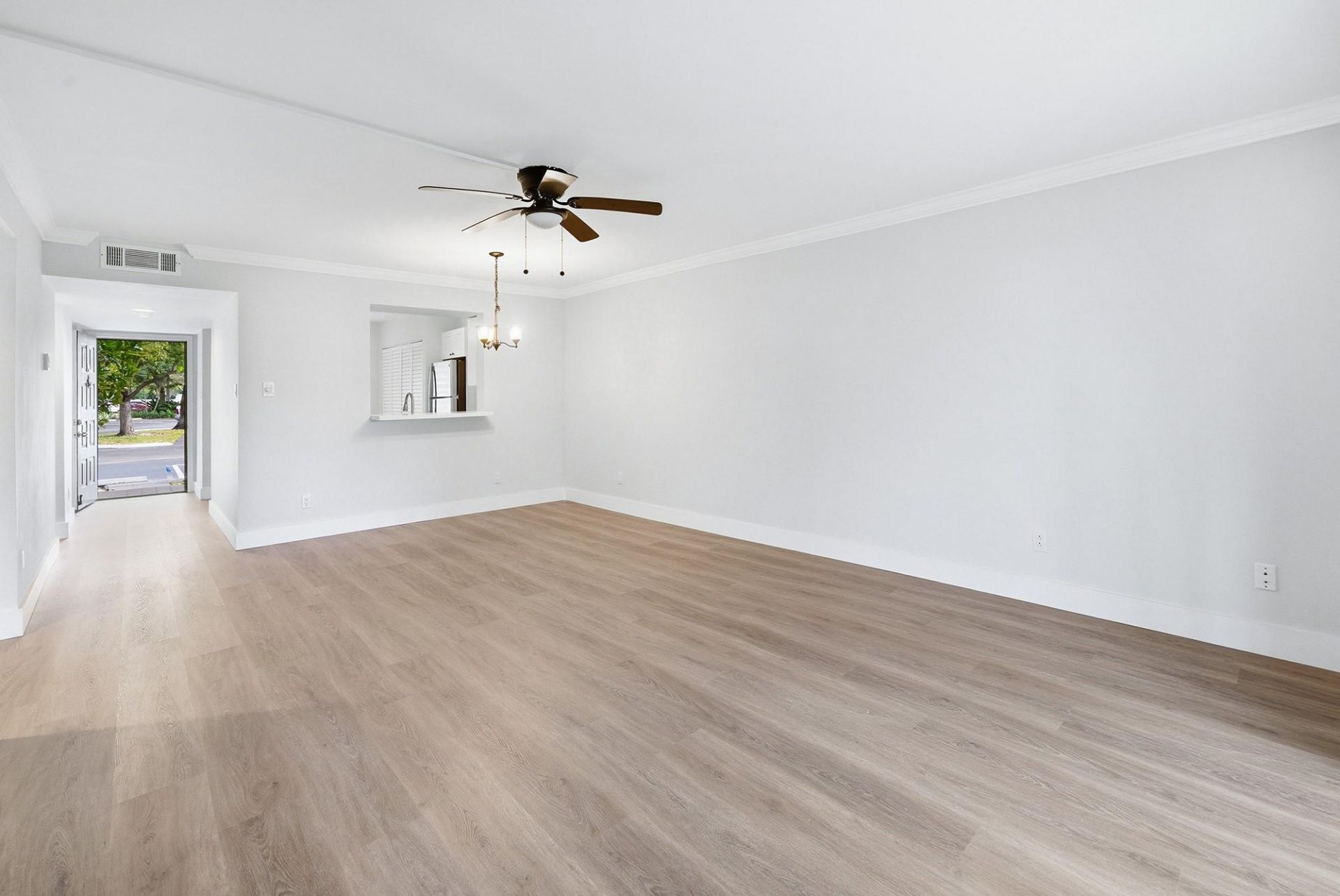 2214 S Cypress Bend Drive, Unit 106, Pompano Beach, FL 33069 Photo