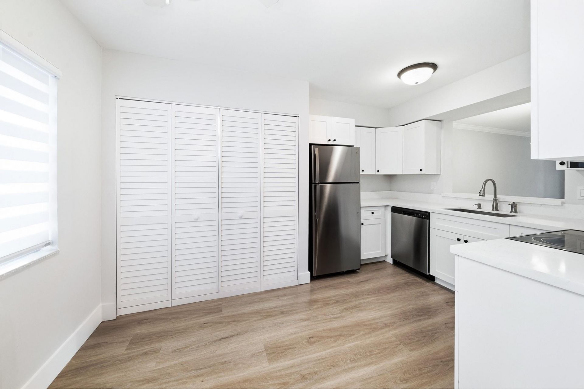 2214 S Cypress Bend Drive, Unit 106, Pompano Beach, FL 33069 Photo