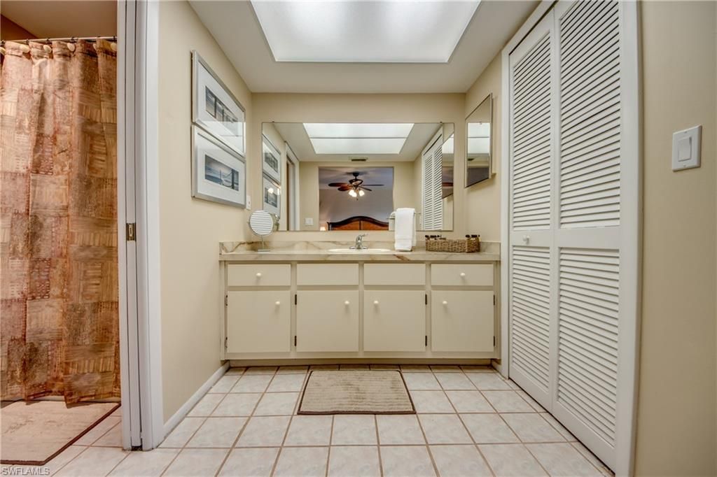 1202 Cape Coral Pkwy W, Unit 206, Cape Coral, FL 33914 Photo