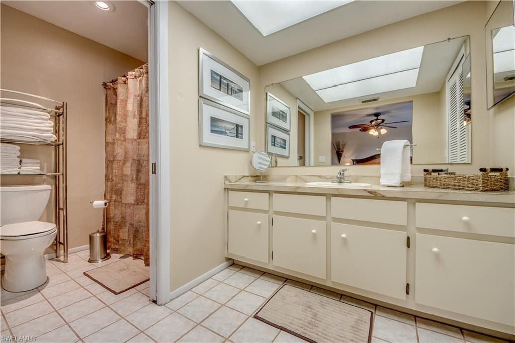 1202 Cape Coral Pkwy W, Unit 206, Cape Coral, FL 33914 Photo