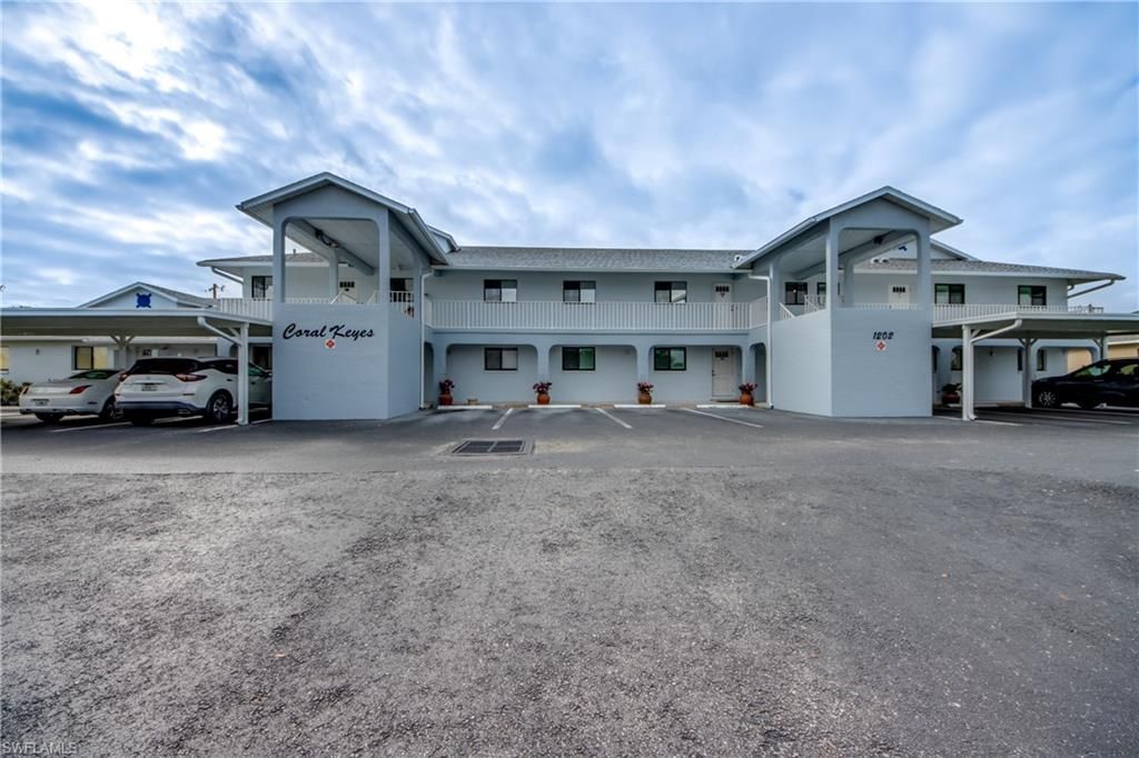 1202 Cape Coral Pkwy W, Unit 206, Cape Coral, FL 33914 Photo