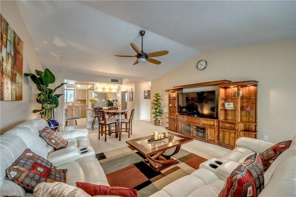 1202 Cape Coral Pkwy W, Unit 206, Cape Coral, FL 33914 Photo